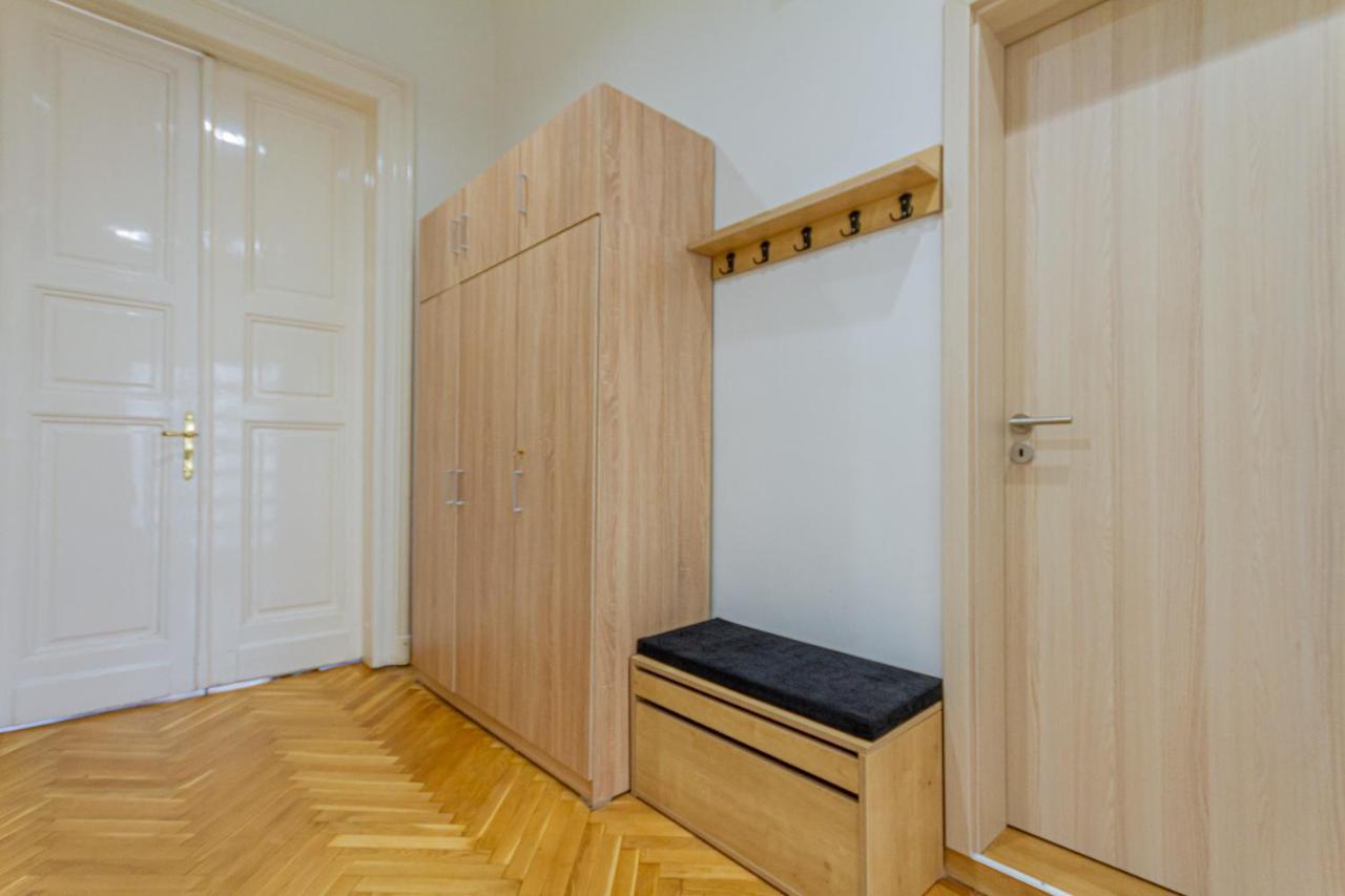 Supercentral Boutique Suite ブダペスト エクステリア 写真